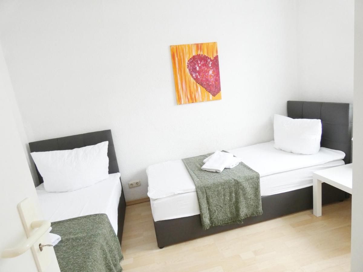 Sunnyhome Monteurwohnungen Und Apartments In Weiden Weiden in der Oberpfalz Exteriér fotografie